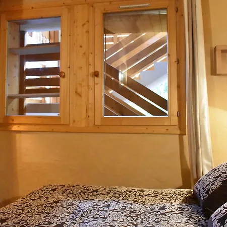 3 Avec Parking Et Balcon à Méribel - Fr-1-180-672 *
